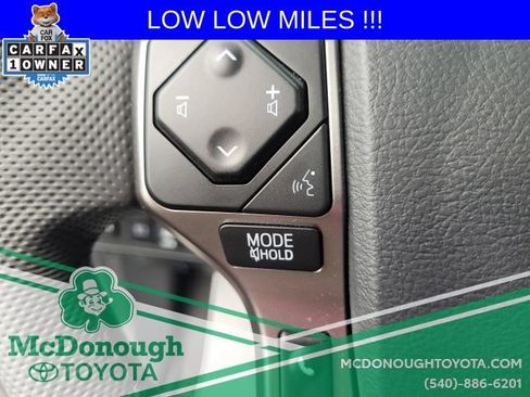 Used 2023 Toyota Tacoma Limited AWD/4WD image 37