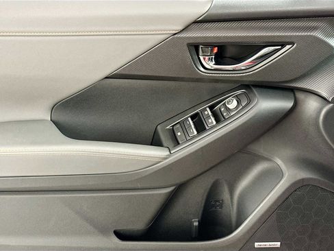 Certified 2025 Subaru Crosstrek 2.5i Limited w/ Popular Package #3A image 16