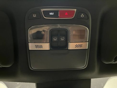 Used 2023 Kia Telluride SX X-Pro AWD/4WD image 9