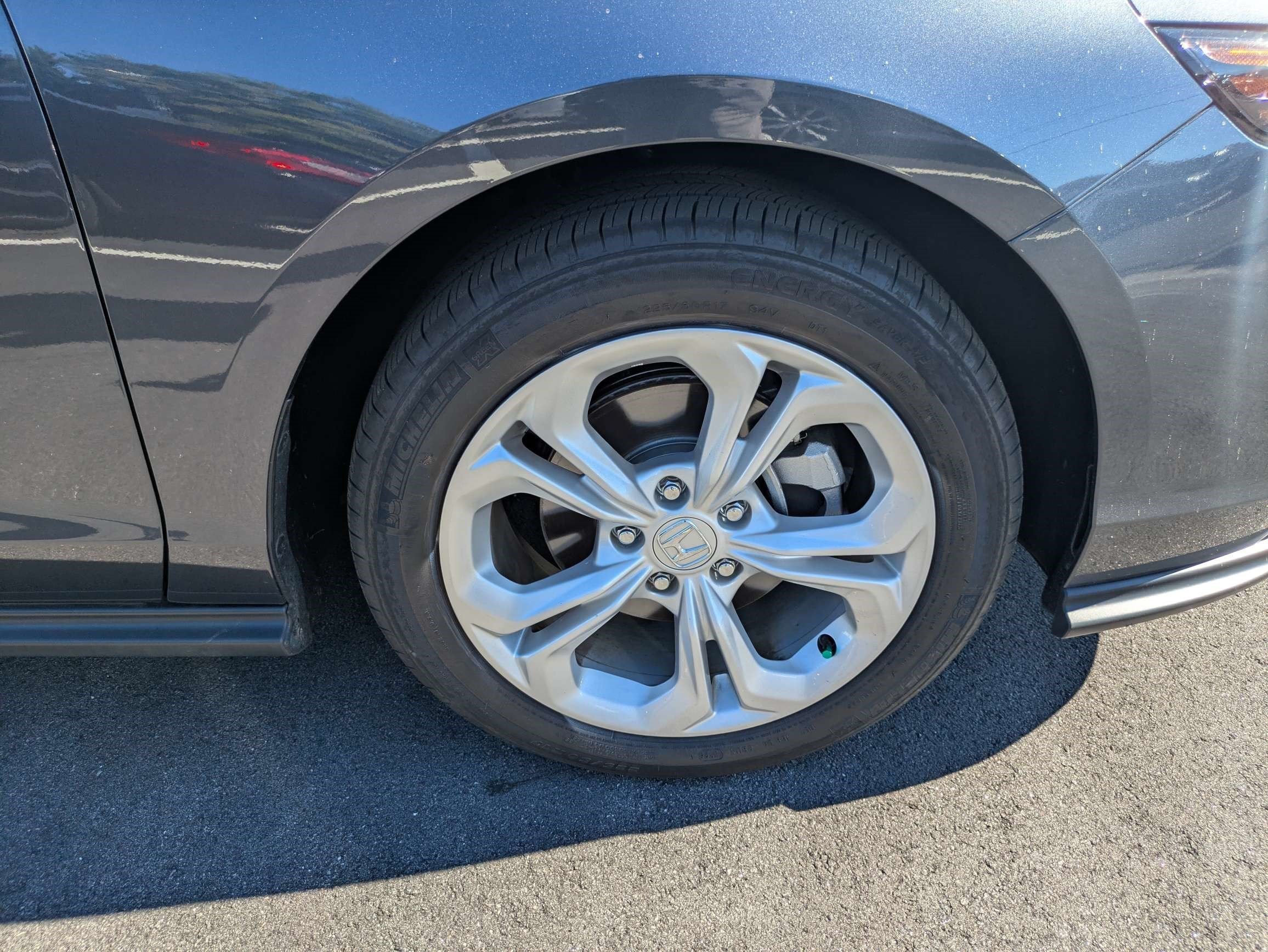 Certified 2025 Honda Accord LX image 15