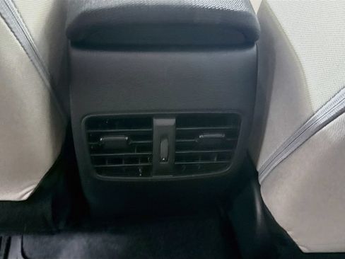 Certified 2025 Toyota Corolla Cross L FWD image 22