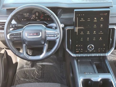 Used 2025 GMC Acadia Elevation FWD image 26