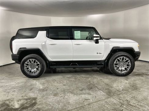 Used 2025 GMC Hummer EV 3X image 9