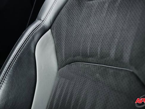 Used 2019 Chevrolet Camaro SS image 25