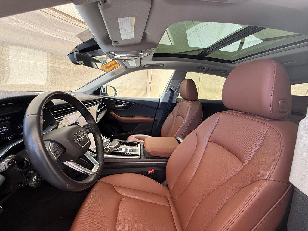 Used 2023 Audi Q8 Premium Plus w/ Premium Plus Package AWD/4WD image 40