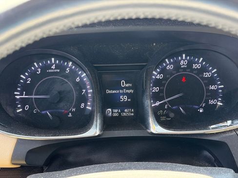 Used 2014 Toyota Avalon XLE Touring FWD image 12
