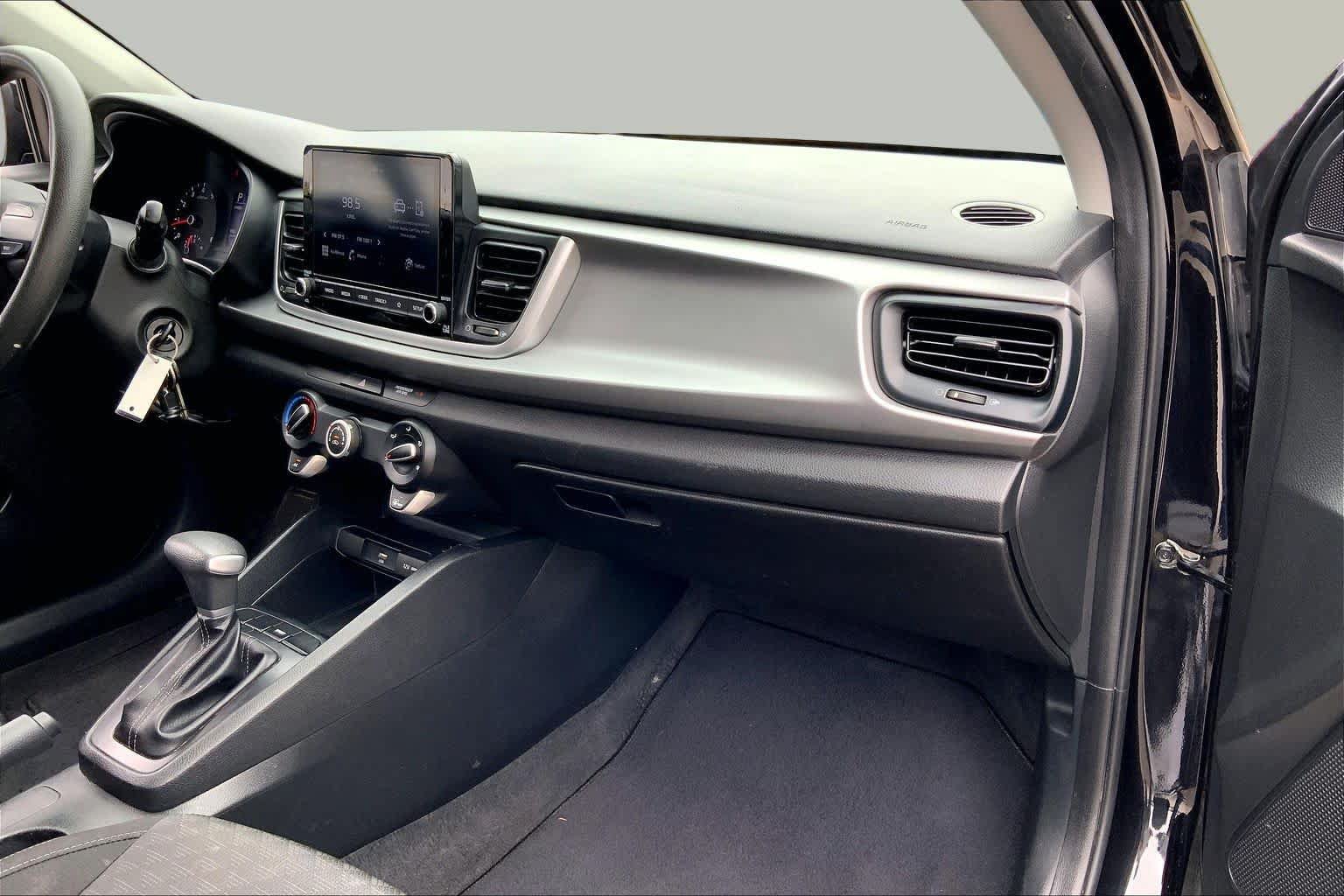 Used 2021 Kia Rio LX FWD image 19