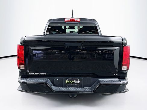 Used 2023 Chevrolet Colorado LT w/ LT Convenience Package II image 7