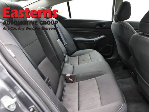 Used 2024 Nissan Altima 2.5 SV w/ SV Premium Package AWD/4WD image 24
