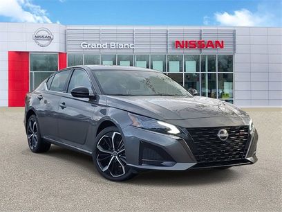 New 2025 Nissan Altima 2.5 SR w/ SR Premium Package