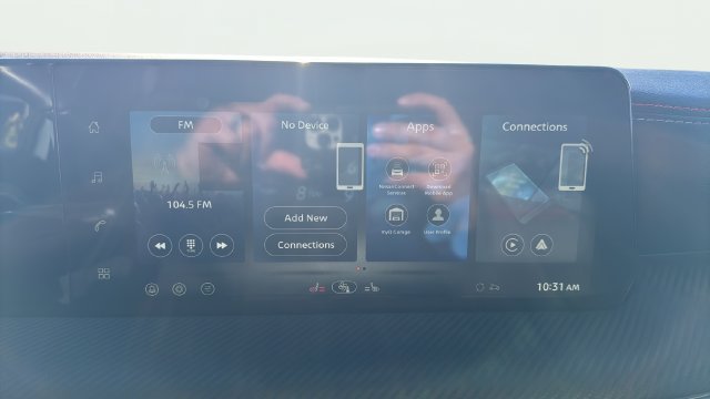 Used 2026 Nissan Kicks SR w/ Cold Weather Package AWD/4WD image 18
