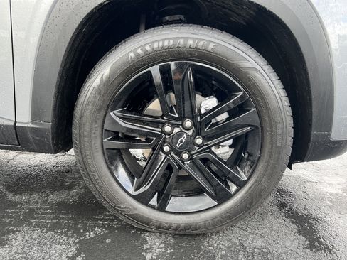 Used 2025 Chevrolet Trax ACTIV w/ Driver Confidence Package FWD image 11