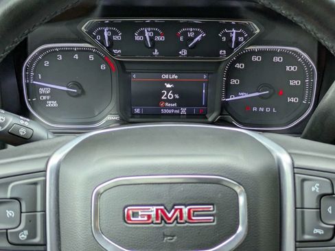 Used 2021 GMC Sierra 1500 SLT w/ SLT Premium Package AWD/4WD image 28