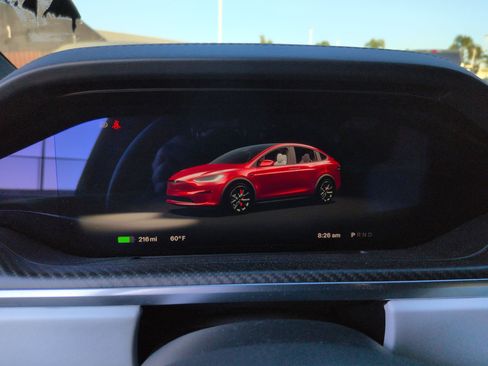 Used 2024 Tesla Model X Plaid image 21