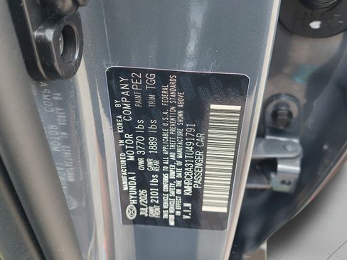 New 2026 Hyundai Venue SEL FWD image 34