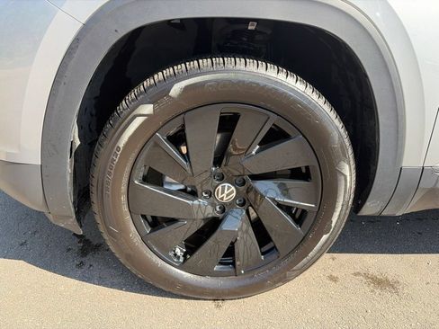 Used 2026 Volkswagen Atlas SE AWD/4WD image 24
