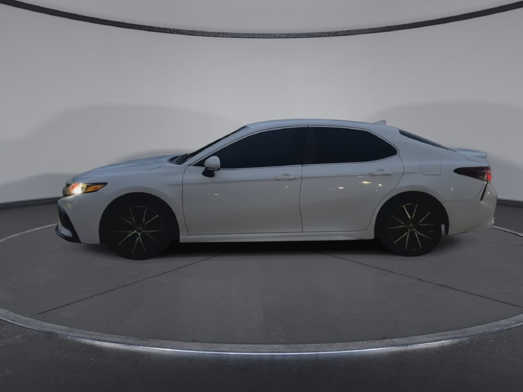 Certified 2023 Toyota Camry SE FWD image 5