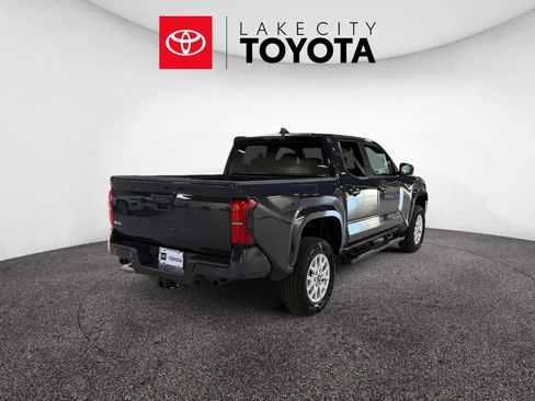 New 2025 Toyota Tacoma SR5 image 5