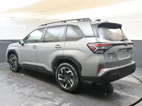 New 2025 Subaru Forester Premium image 3