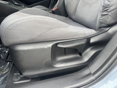 Used 2023 Toyota Corolla SE image 32