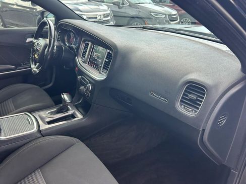 Used 2019 Dodge Charger R/T RWD image 8