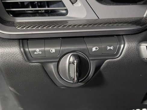 Certified 2026 Porsche 911 GT3 RWD image 33