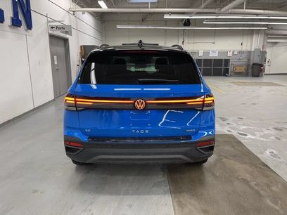 Used 2025 Volkswagen Taos SE