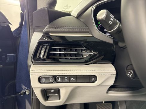 New 2026 Acura MDX SH-AWD w/ Advance Package image 13