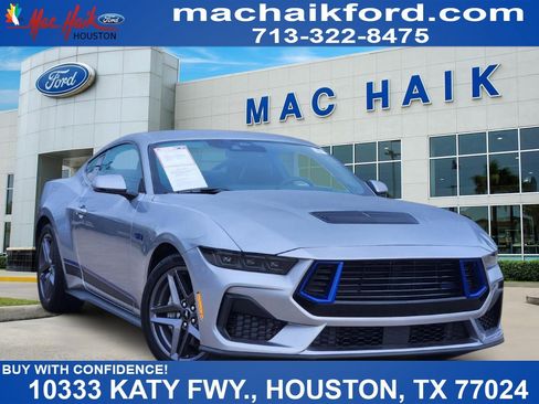 Used 2024 Ford Mustang GT Premium image 1