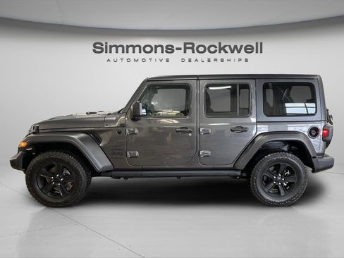 Used 2022 Jeep Wrangler Unlimited Sport image 8