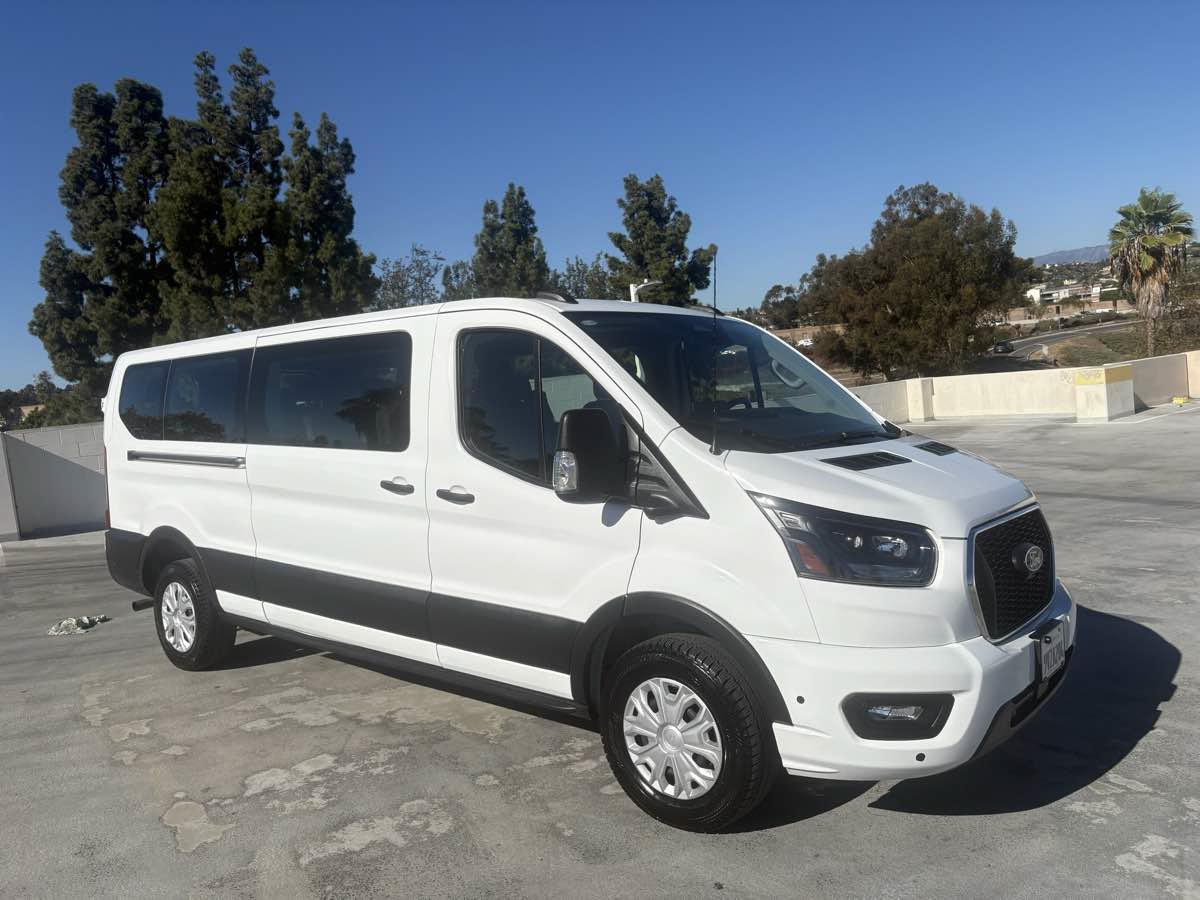 Used 2026 Ford Transit 350 XLT RWD image 40