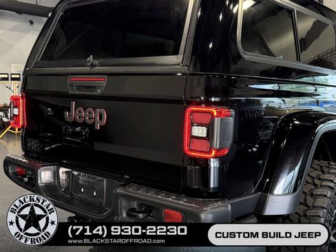 Used 2022 Jeep Gladiator Rubicon w/ LED Lighting Group AWD/4WD image 25