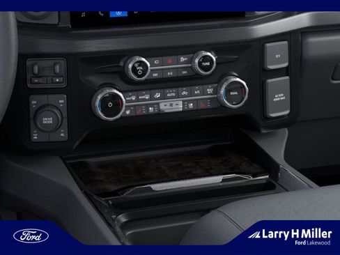 New 2026 Ford F350 Lariat w/ Black Appearance Package image 15