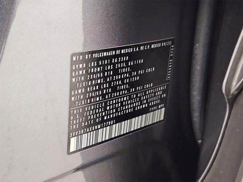 Certified 2022 Volkswagen Tiguan SE image 36