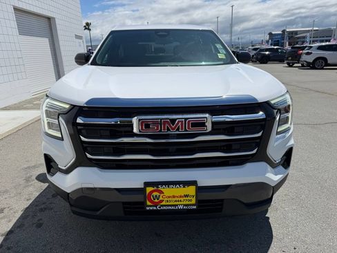 Used 2025 GMC Terrain Elevation AWD/4WD image 9