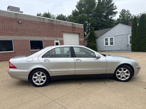 Used 2004 Mercedes-Benz S 500 4MATIC image 4