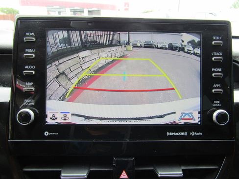 Used 2021 Toyota Camry XSE image 18