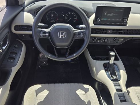 Used 2024 Honda HR-V LX image 12