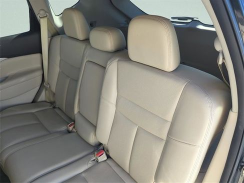 Used 2016 Nissan Murano Platinum w/ Platinum Technology Package image 30