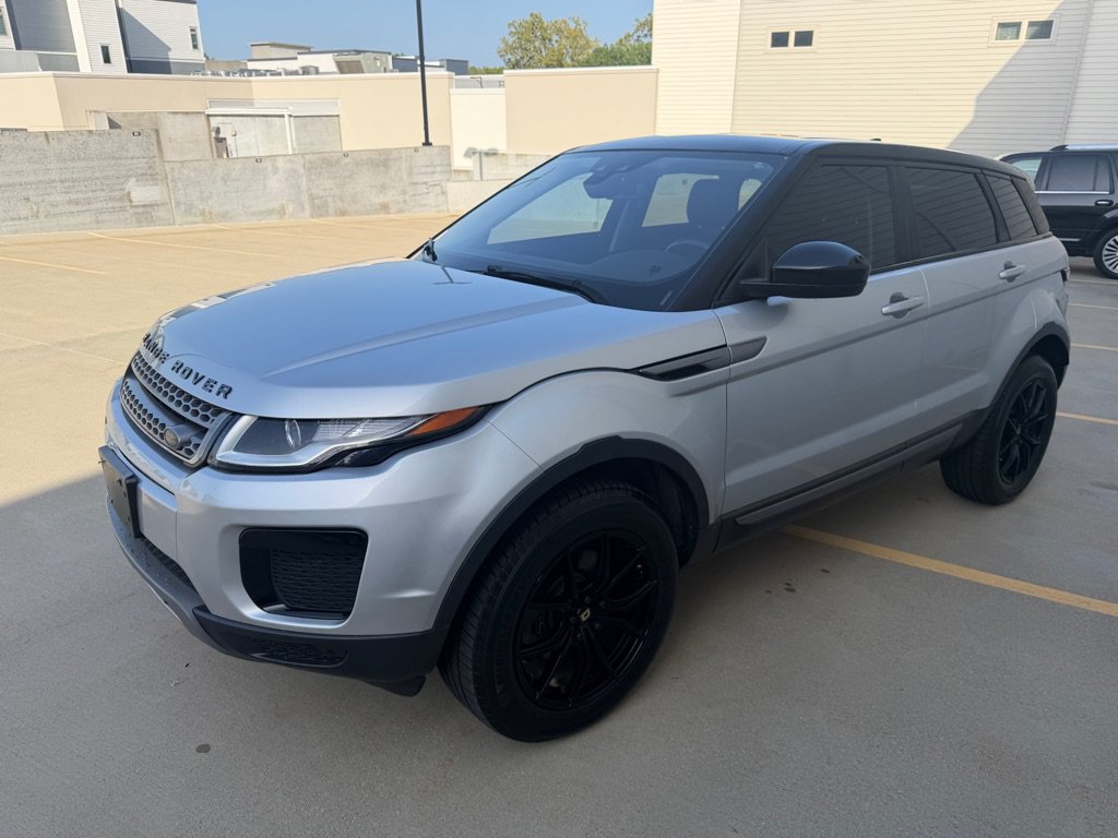 Used 2018 Land Rover Range Rover Evoque SE AWD/4WD image 7
