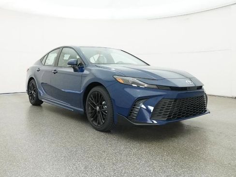 New 2026 Toyota Camry SE image 25