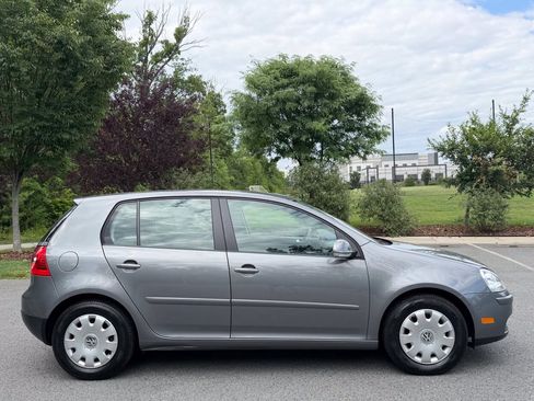 Used 2007 Volkswagen Rabbit 4-Door FWD image 6