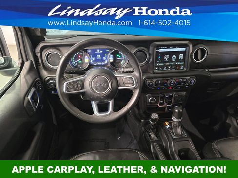 Used 2023 Jeep Wrangler Unlimited Sahara image 13