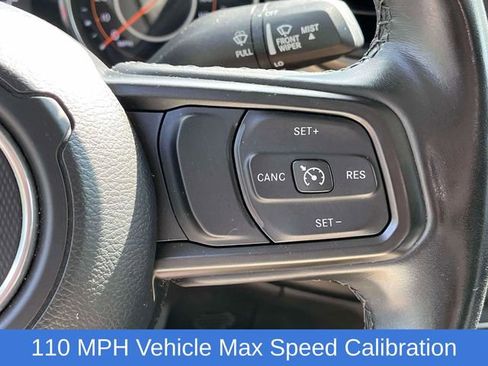 Used 2022 Jeep Gladiator Sport image 34