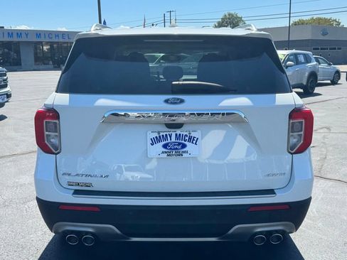 Certified 2023 Ford Explorer Platinum w/ Technology Package AWD/4WD image 28