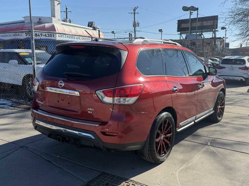 Used 2014 Nissan Pathfinder SL w/ SL Premium Package image 5