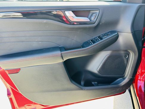 New 2026 Ford Escape ST-Line w/ Tech Pack #1 image 15