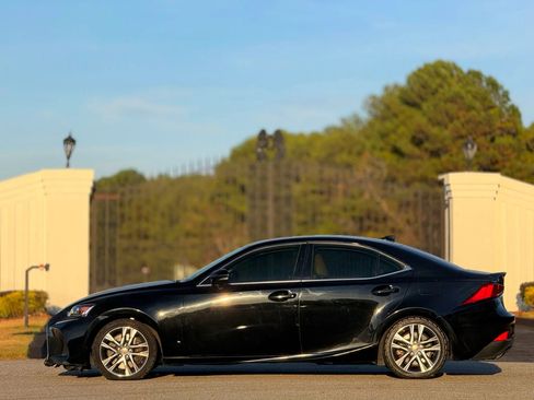 Used 2020 Lexus IS 300 F Sport image 7