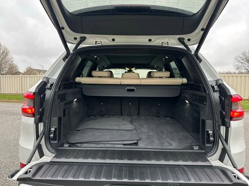 Used 2022 BMW X5 xDrive40i w/ Premium Package image 41