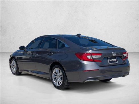 Used 2018 Honda Accord LX image 8